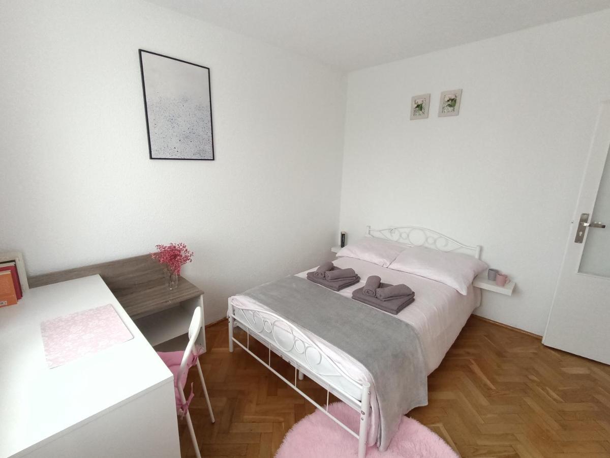 Apartament Relax Next To The Beach 格但斯克 外观 照片